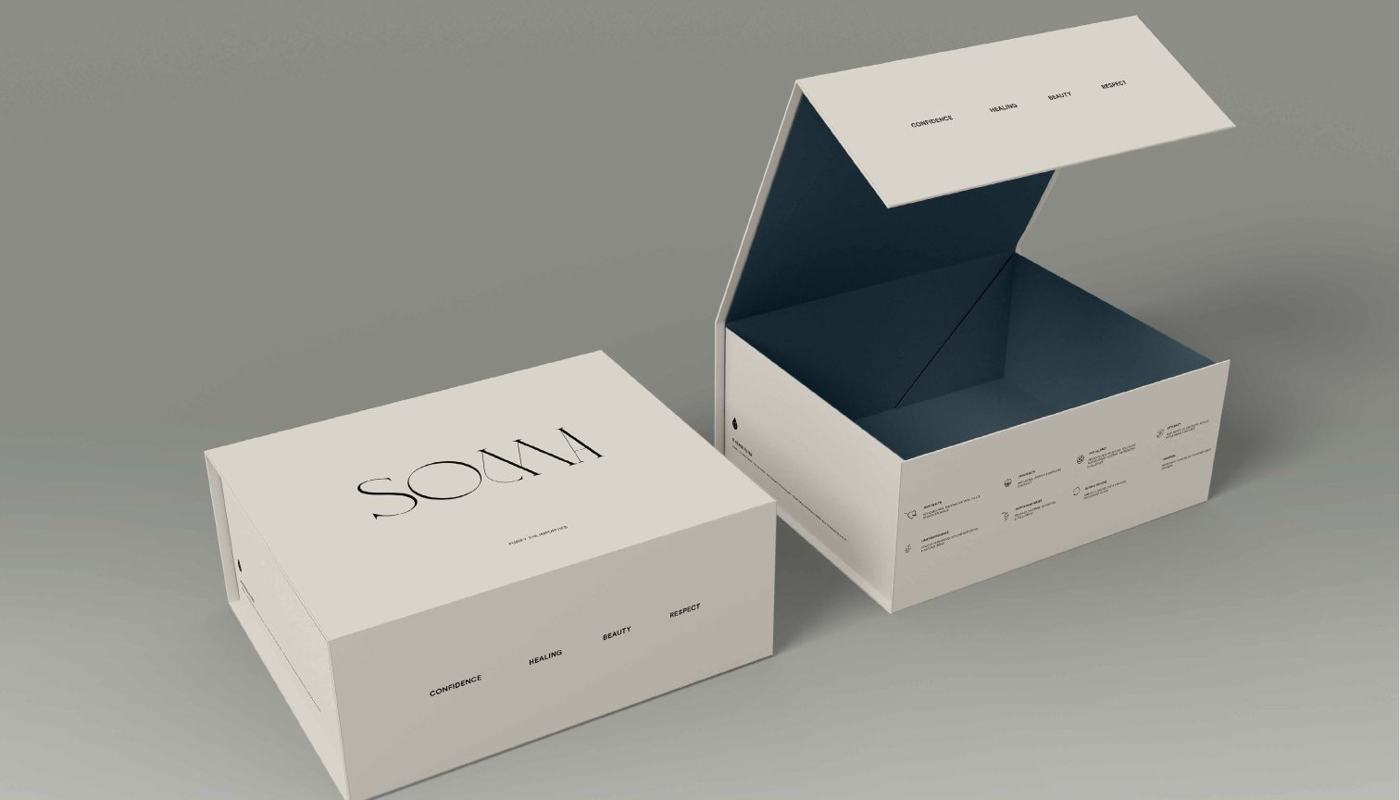 SOMA rigid box open, navy interior